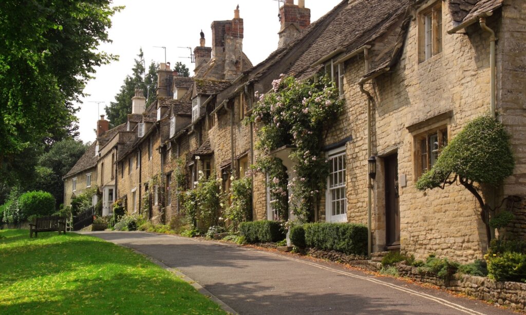 The upper end of Burford town, one of the most visited places in the North Cotswolds