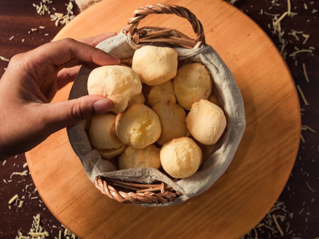 Delicious balls of cheesy bread