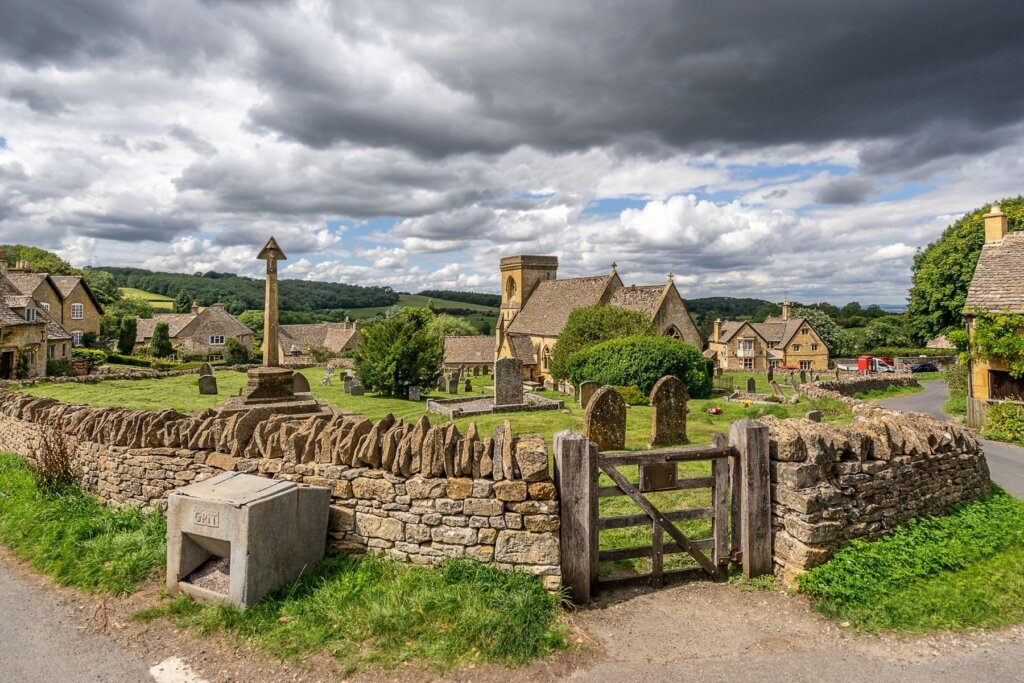 The gorgeous village of Snowshill with the church taking centre stage