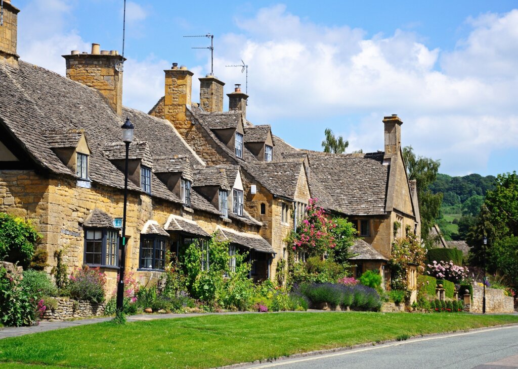 The beautiful houses of Broadway