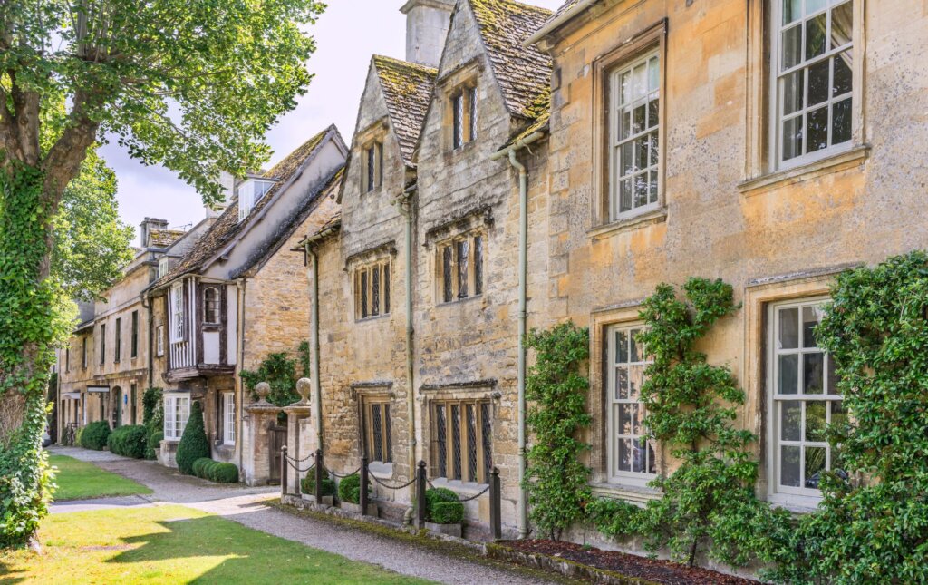 One of the best things you can do in Burford is simple admire the beautiful buildings