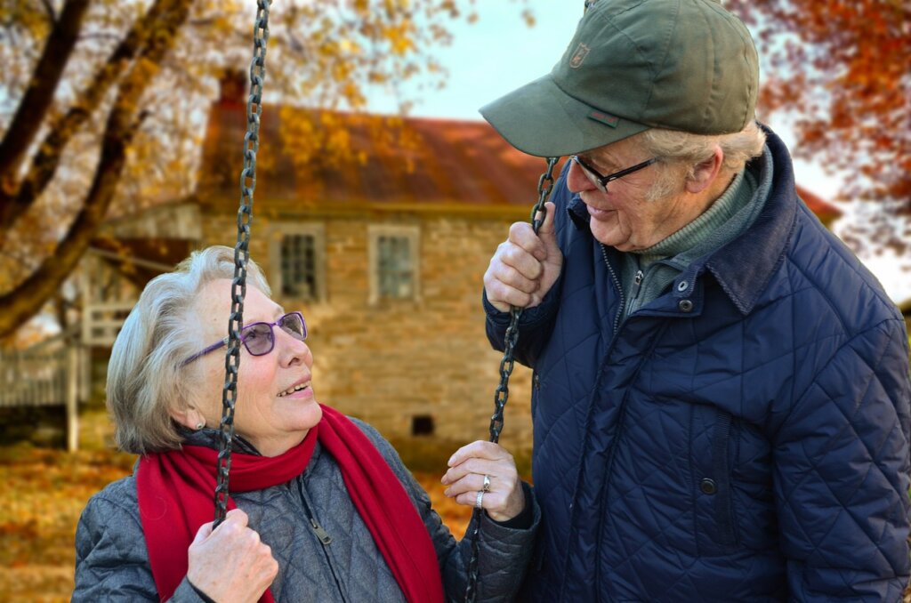 Old couple looking at each other